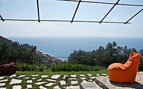 Casa Vacanze A Lea L'Ua